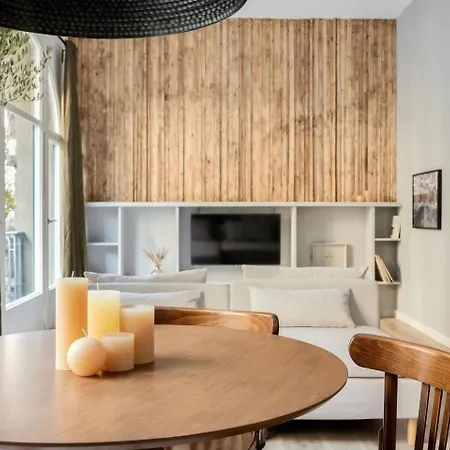 Ebro - 3 Bedrooms In Gracia Appartement